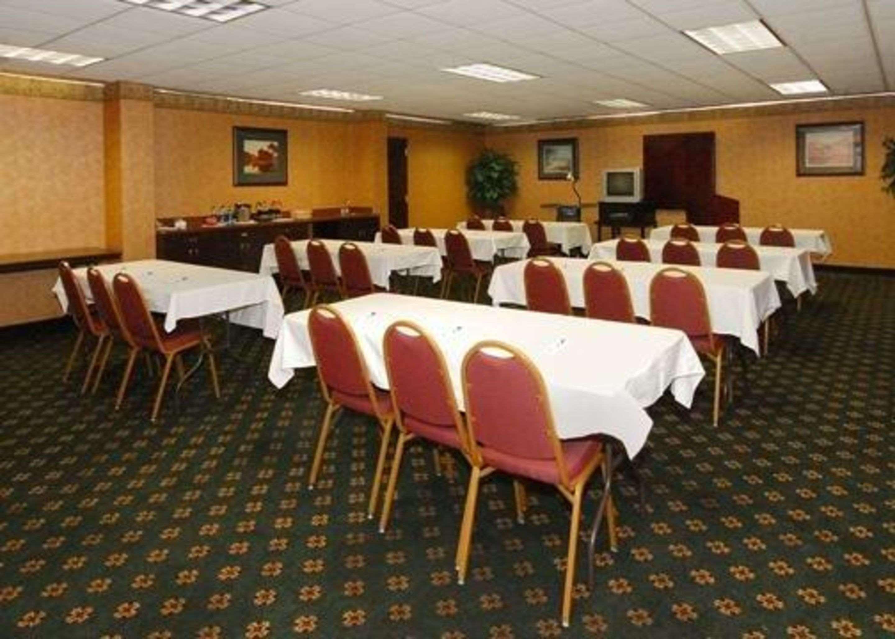 Quality Inn & Suites Tarboro - Kingsboro מראה חיצוני תמונה