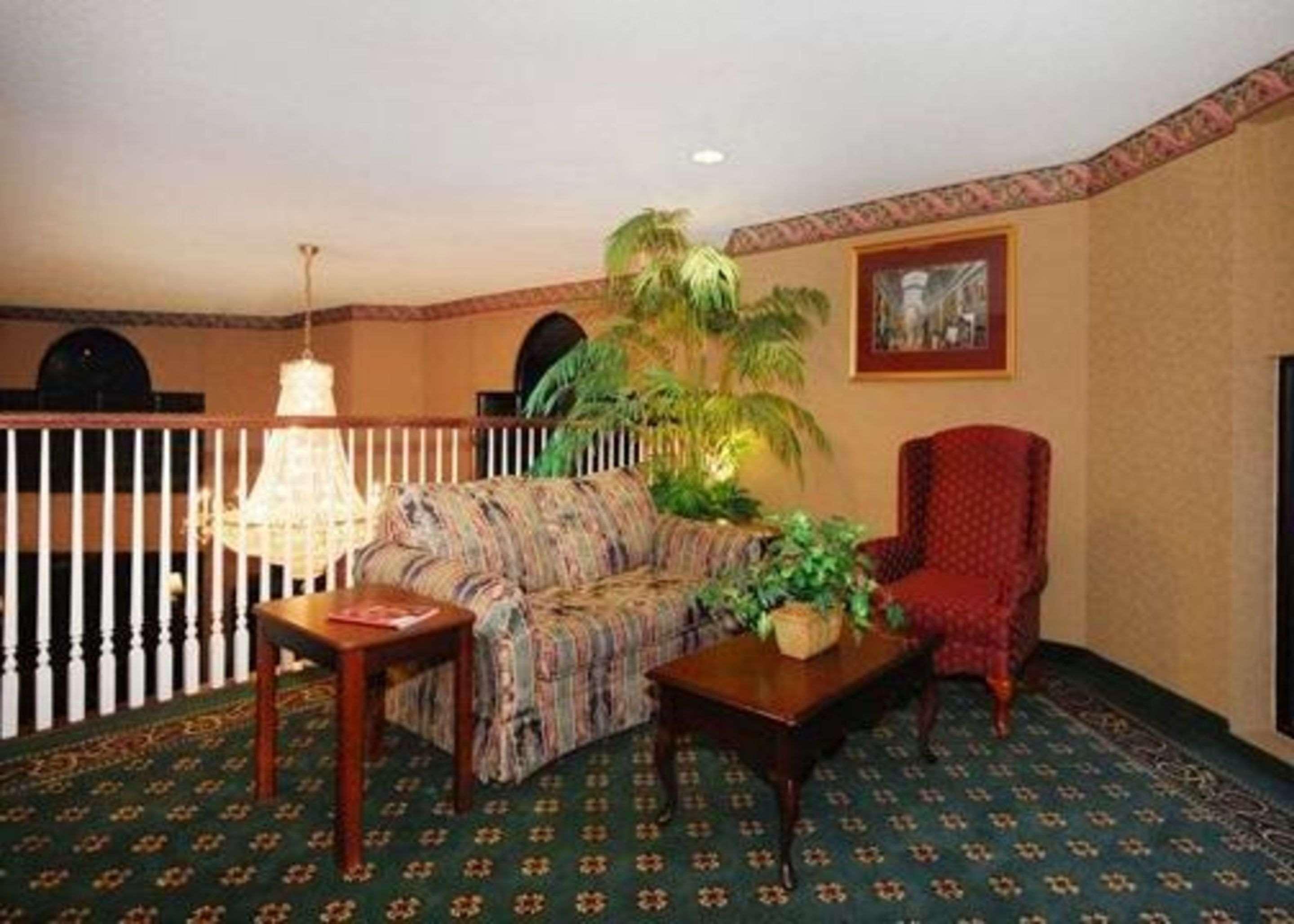 Quality Inn & Suites Tarboro - Kingsboro מראה חיצוני תמונה