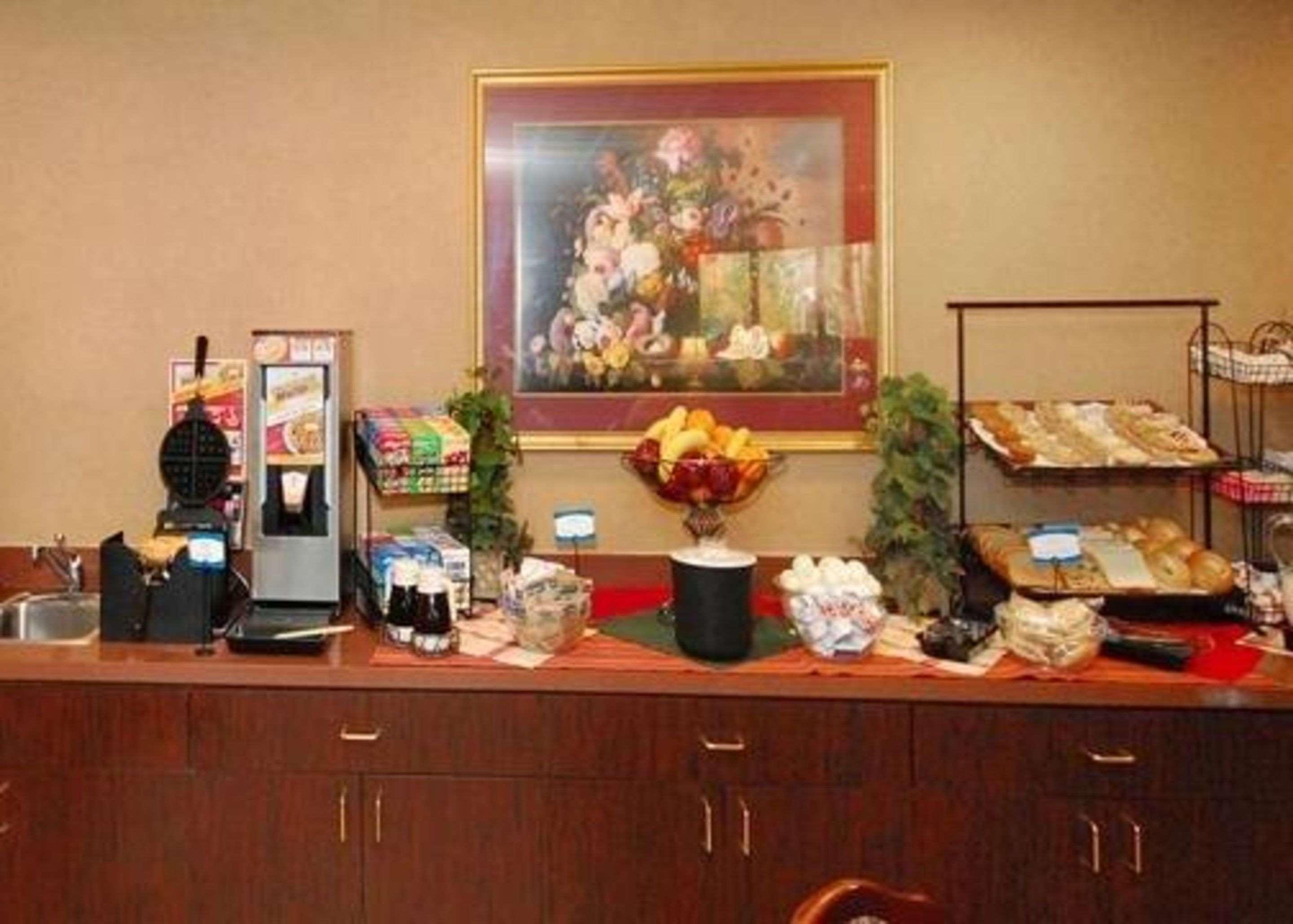 Quality Inn & Suites Tarboro - Kingsboro מראה חיצוני תמונה