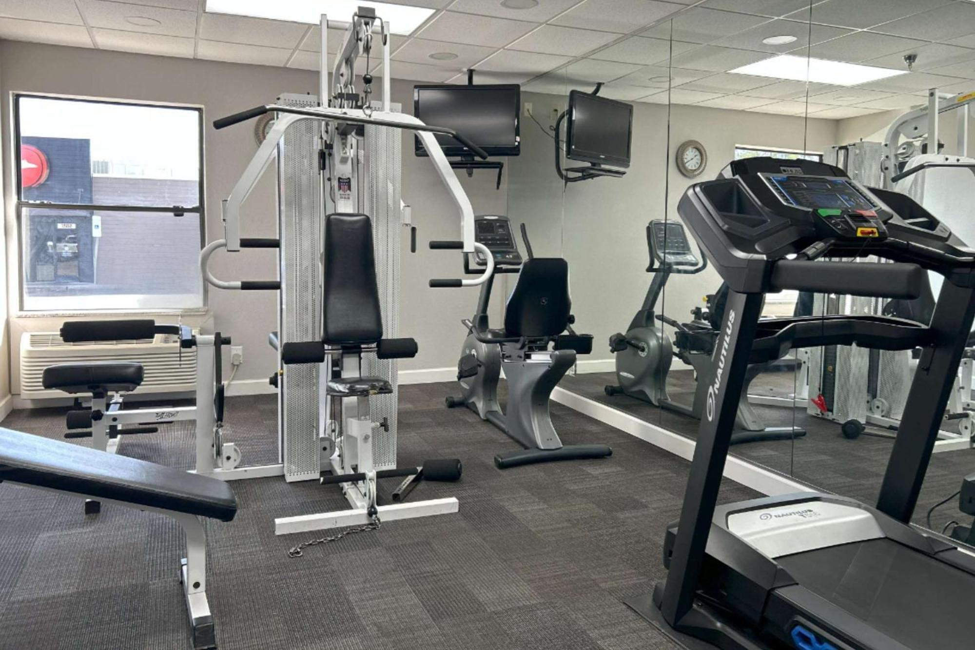 Quality Inn & Suites Tarboro - Kingsboro מראה חיצוני תמונה