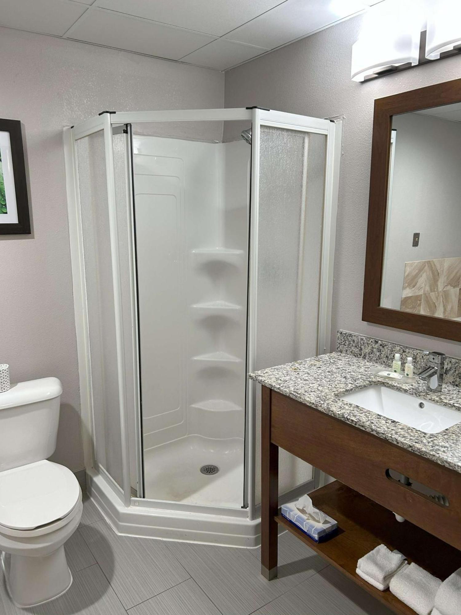 Quality Inn & Suites Tarboro - Kingsboro מראה חיצוני תמונה