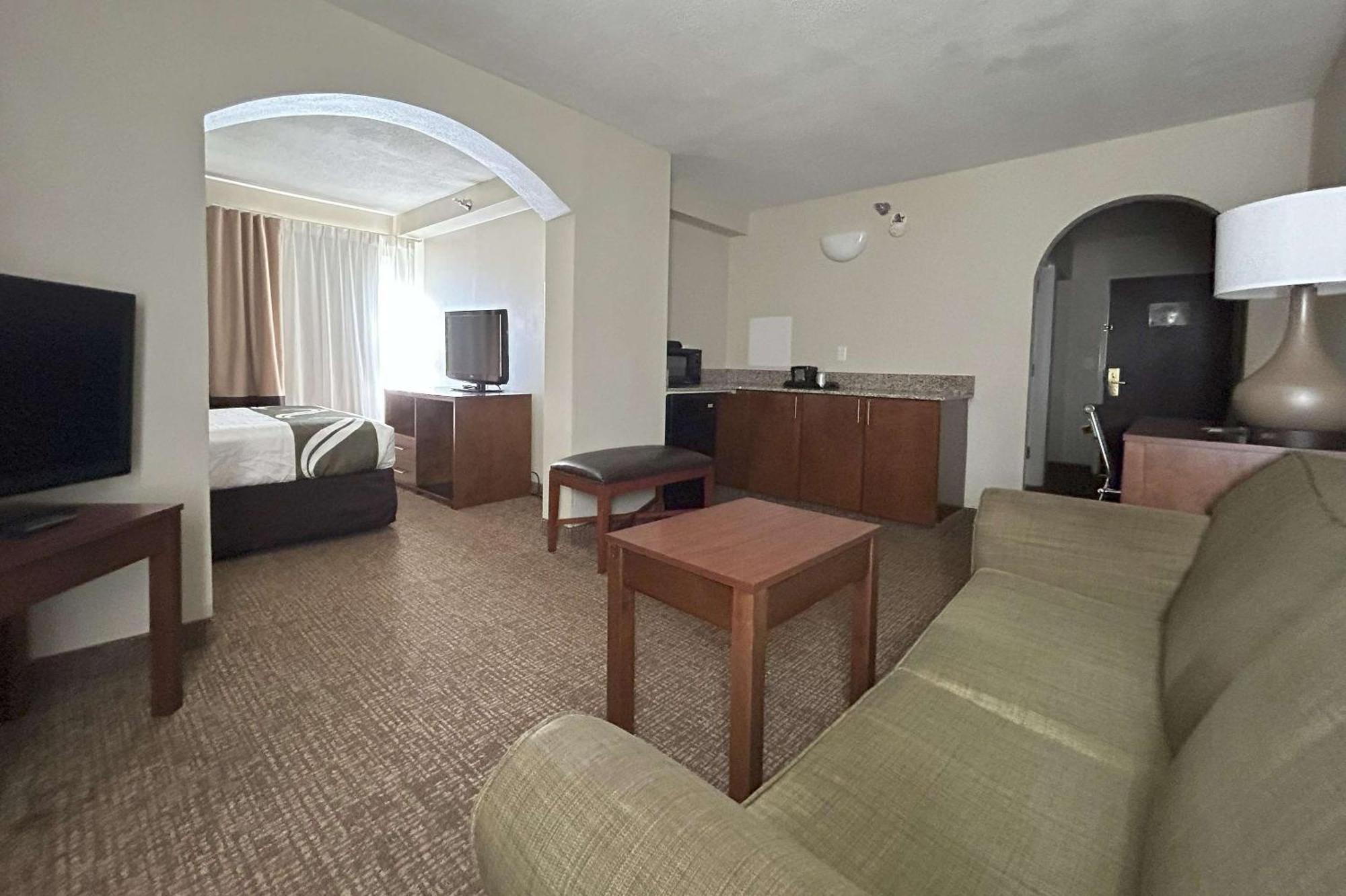 Quality Inn & Suites Tarboro - Kingsboro מראה חיצוני תמונה