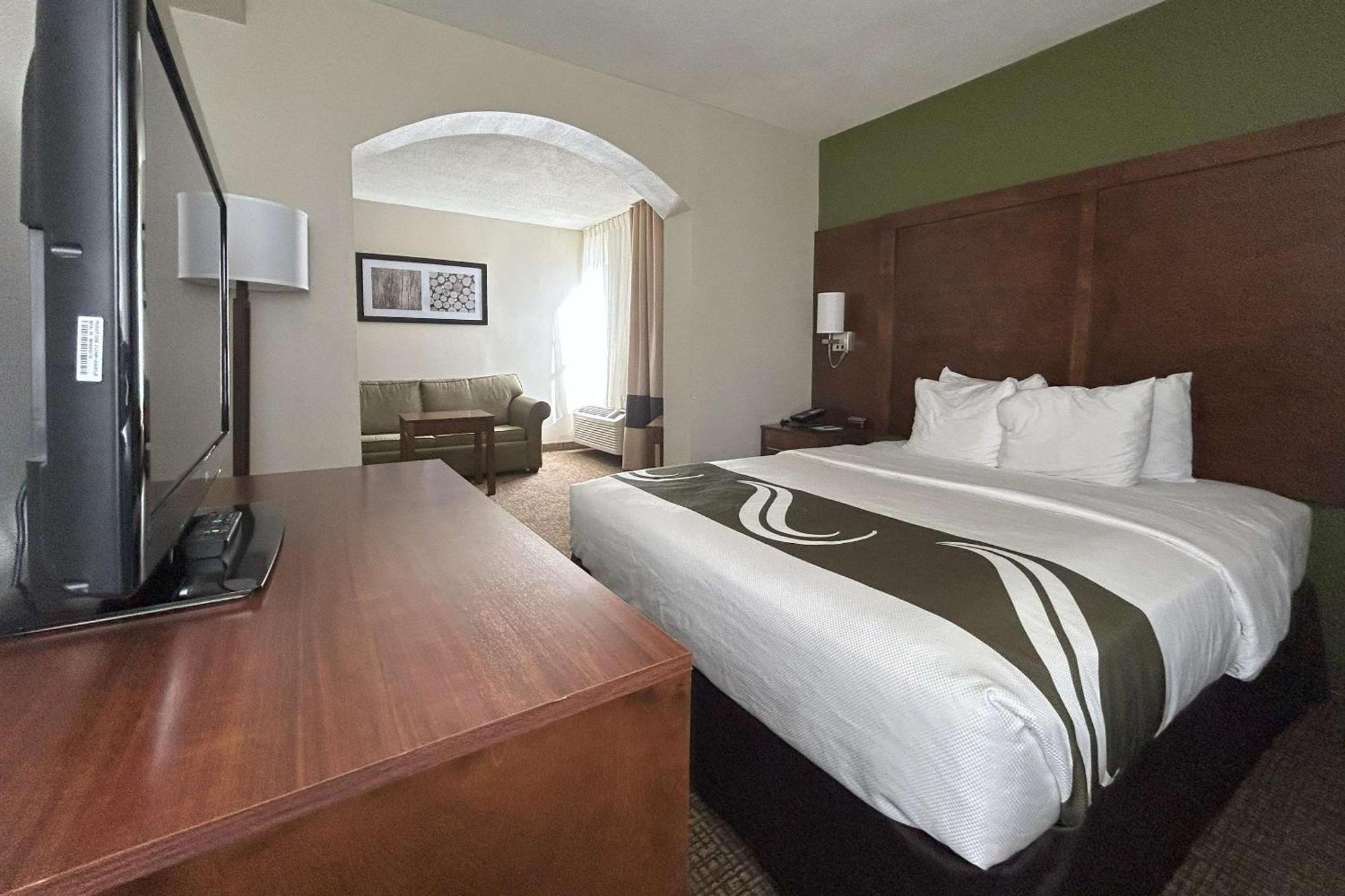 Quality Inn & Suites Tarboro - Kingsboro מראה חיצוני תמונה