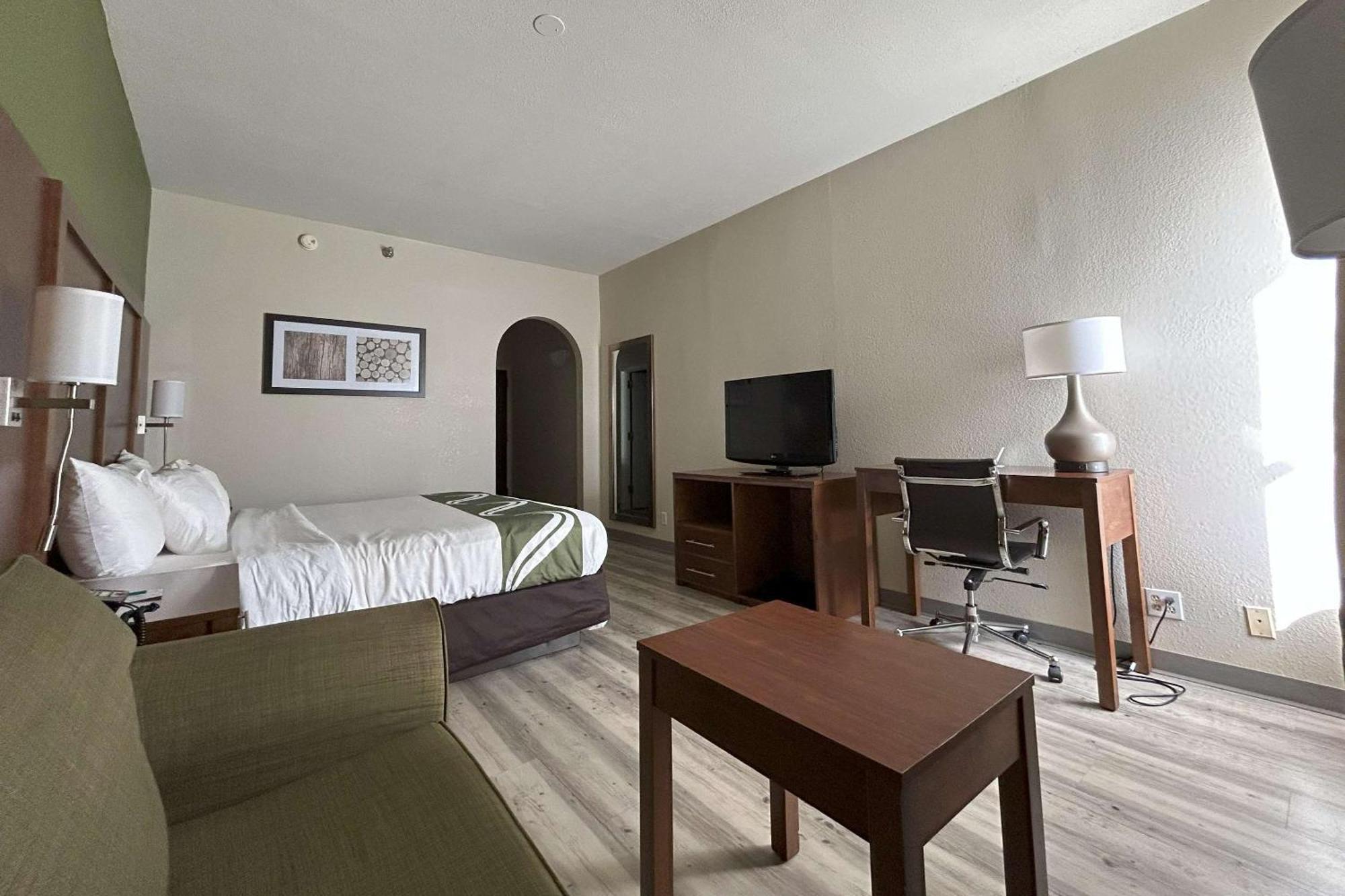 Quality Inn & Suites Tarboro - Kingsboro מראה חיצוני תמונה
